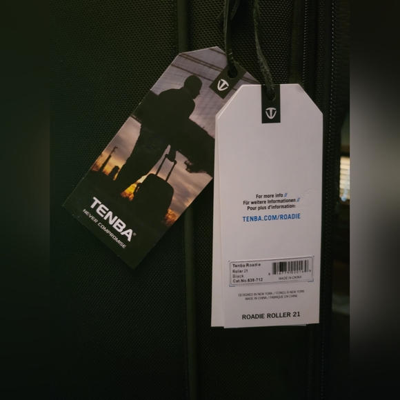 Tenba ROADIE ROLLER 21 in Black MSRP $390 - Picture 2 of 11